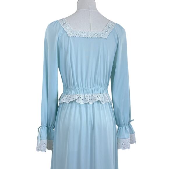Vintage 70s SEARS Pastel Blue Nylon Eyelet Lace Trim Maxi Nightgown Size S - Picture 12 of 15